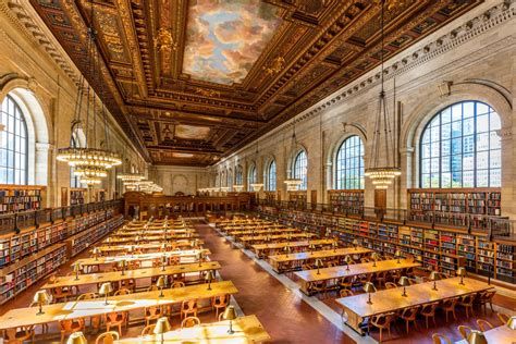 Manhattan public library - The New York Public Library's Schwartzman Building is located on 5th Avenue between 42nd Street and 40th Street in Midtown Manhattan. We recommend using this Google map to get directions from anywhere in the city.